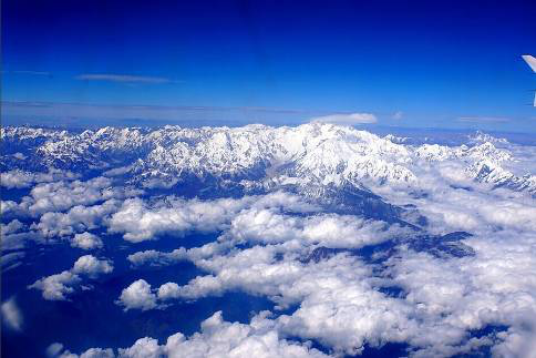 喜马拉雅雪山.png